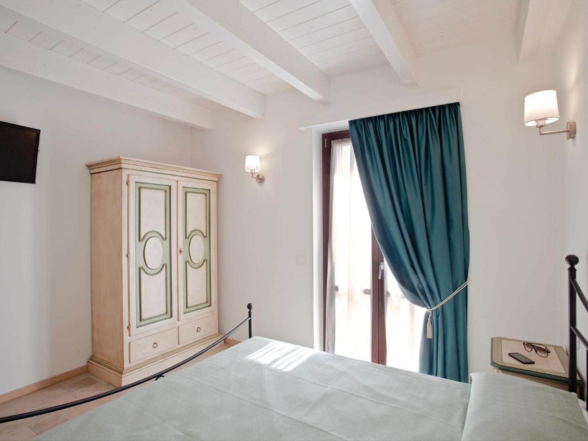 Holiday Resort Contea Dei Ciliegi Pedaso Exterior photo